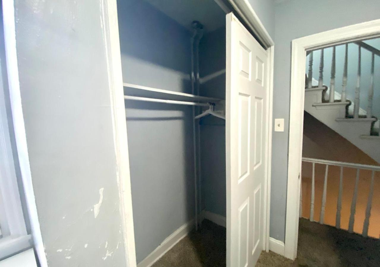Clover 2900 - Apartment And Rooms With Private Bathroom Near Washington Ave South Philly 필라델피아 객실 사진